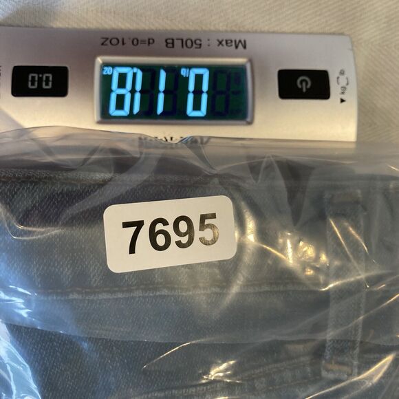 Madewell High Rise Denim Mid Length Jean Shorts Size 27 Raw Hem - Picture 11 of 11